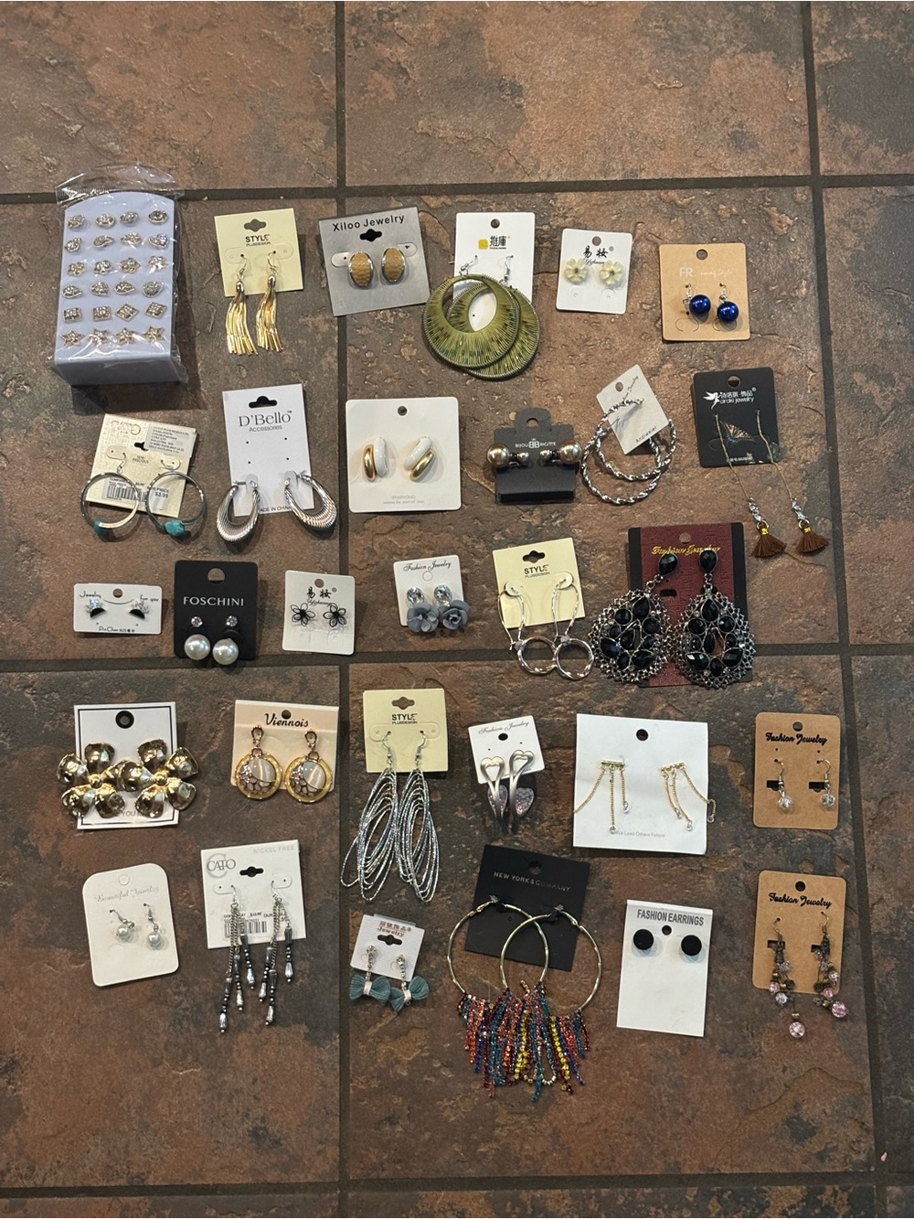 💋30 new Mixed Women’s Earring Set - Assorted Colors